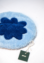 Tapis “Fleurs” Bleu — Collection Pop-Up Galerie 2024