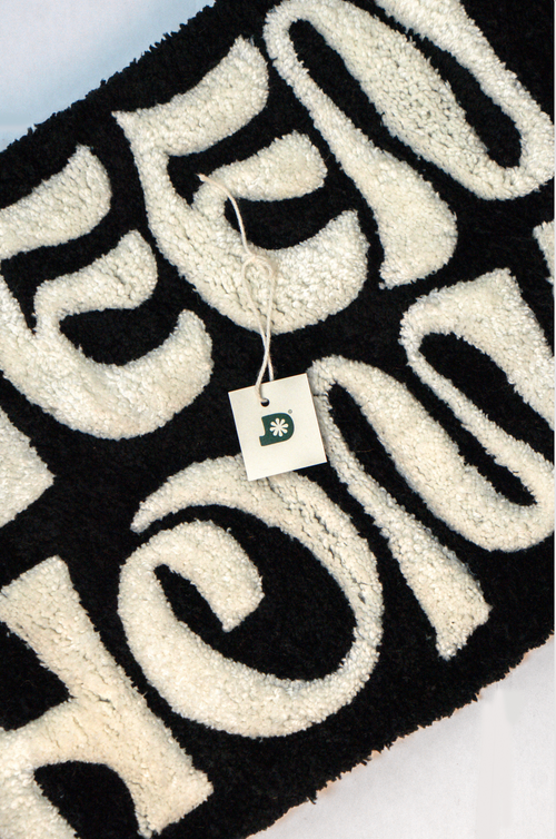 Tapis "Queen's Home" – Collection PopUp Galerie 2024