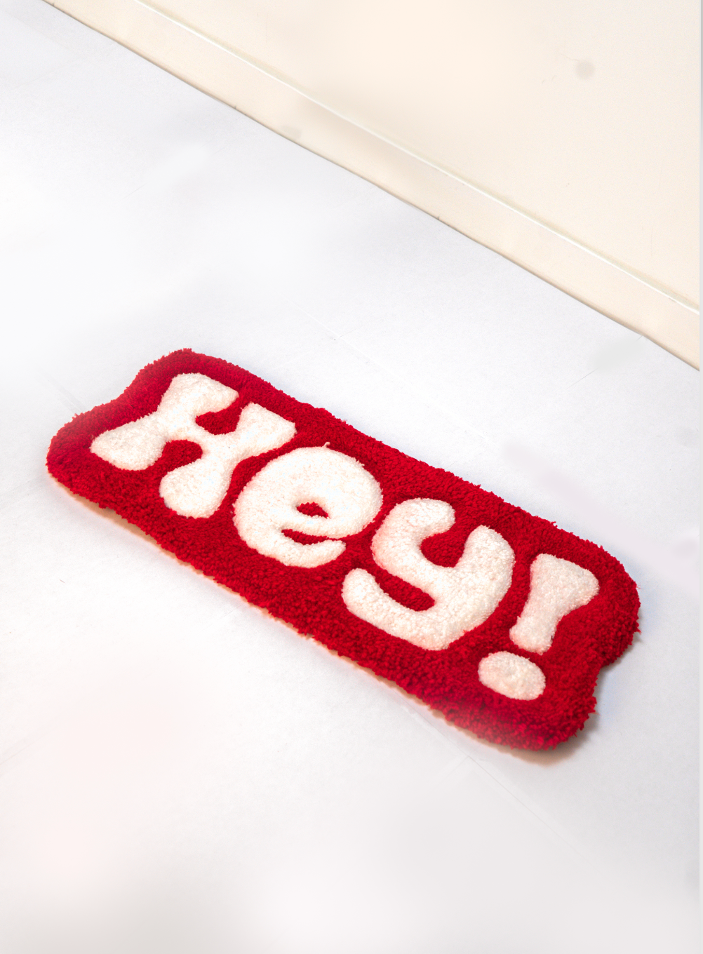 Tapis “Hey” — Collection Pop-Up Galerie 2024