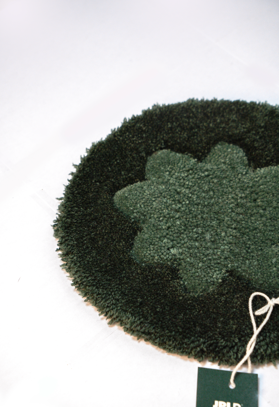 Tapis “Fleurs” Vert — Collection Pop-Up Galerie 2024