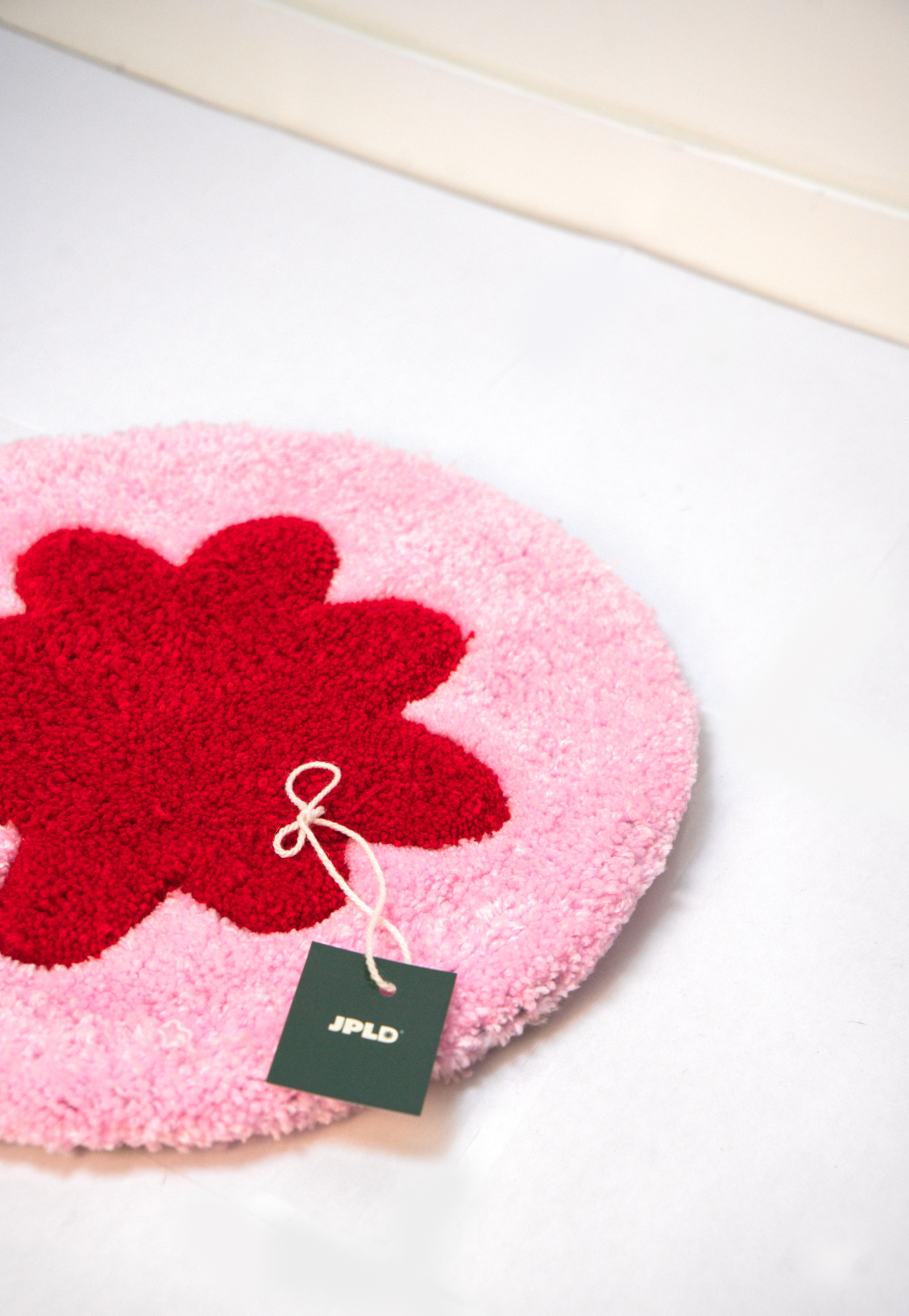 Tapis “Fleur” Rose — Collection Pop-Up Galerie 2024