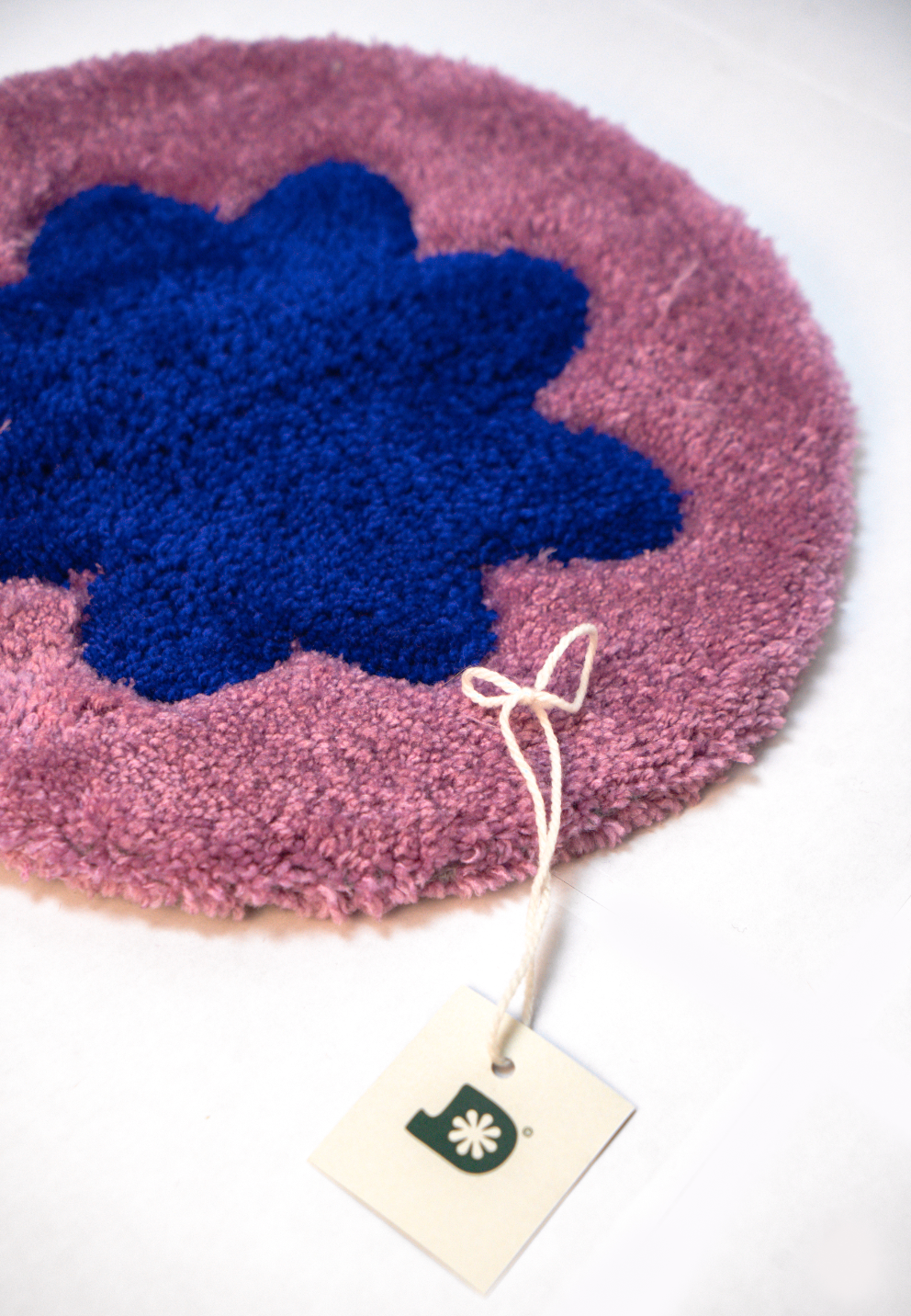 Tapis “Fleur” Violette — Collection Pop-Up Galerie 2024